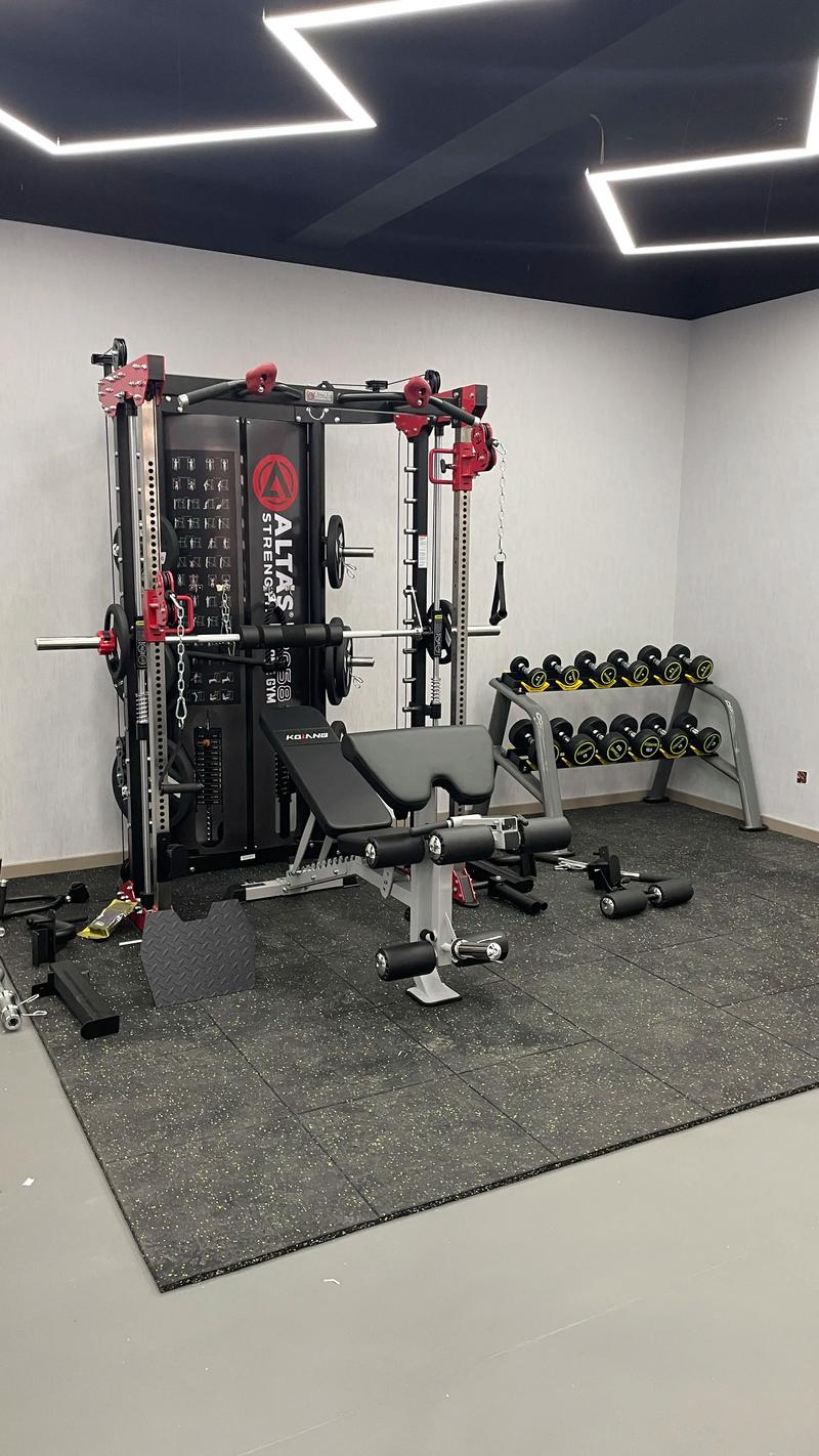 鞍山專業(yè)運(yùn)動(dòng)隊(duì)健身房 專業(yè)器材助力運(yùn)動(dòng)員卓越表現(xiàn)